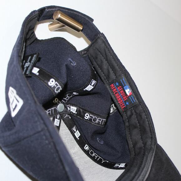 MLB Boston Redsox Cap Hat New Era 9Forty - Picture 3 of 5